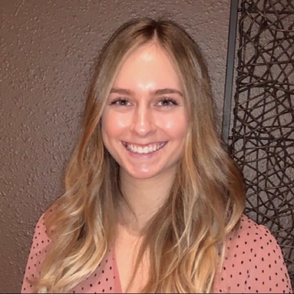 Meet your Posher, Alicia